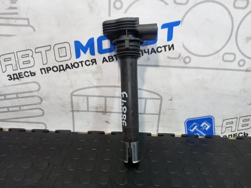 Катушка зажигания Audi A3 06H905115 8PA CDA