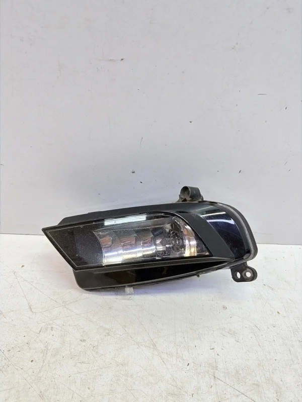 Фара противотуманная AUDI A4 2012-2015 B8