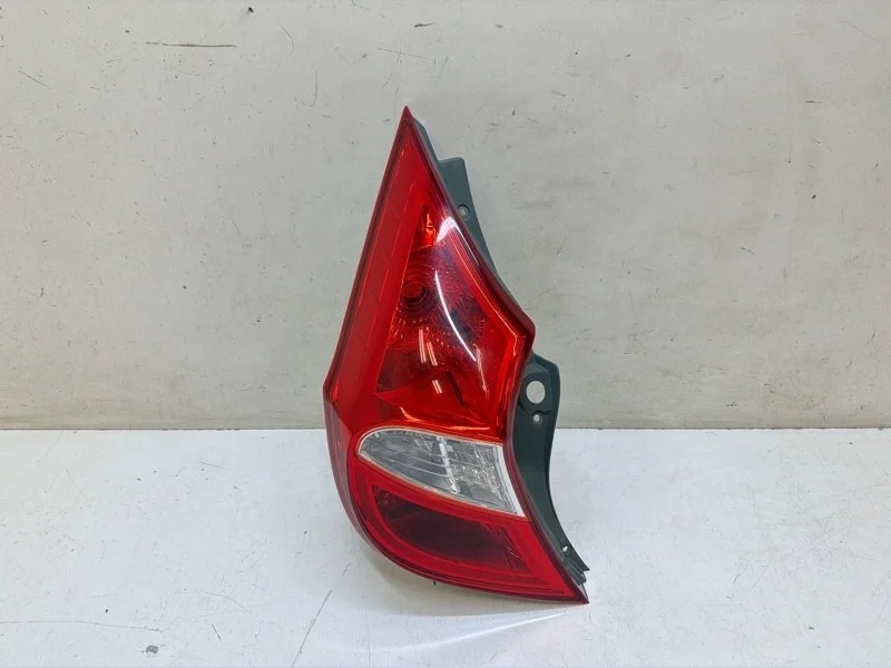 Фонарь Hyundai Solaris 2010-2014