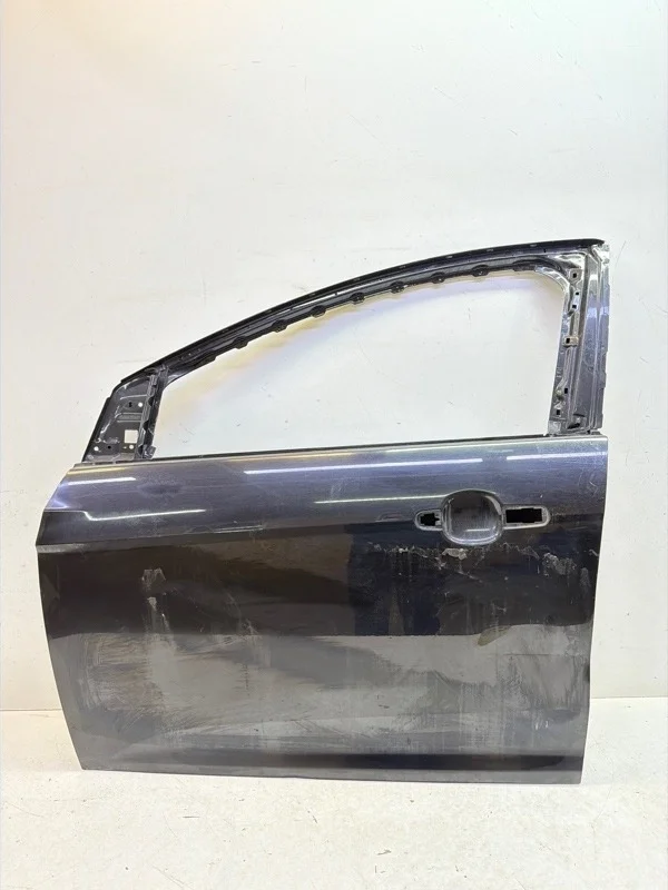 Дверь Ford Focus 2010-2019 3