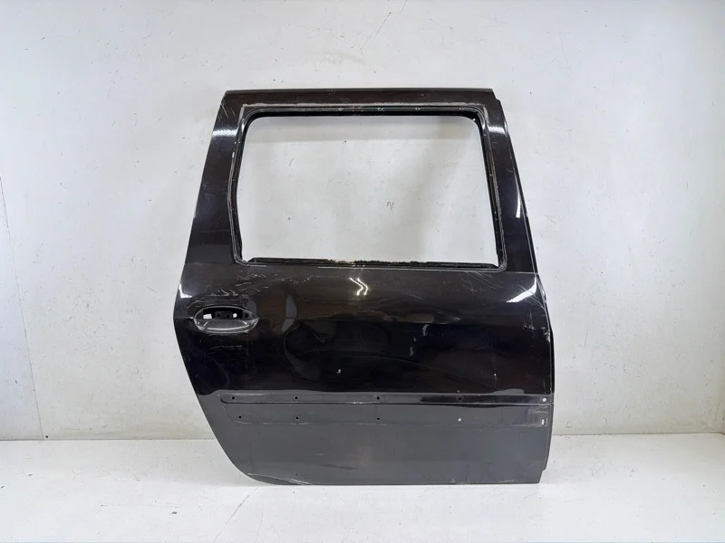 Дверь Lada Largus Cross 2014-2025