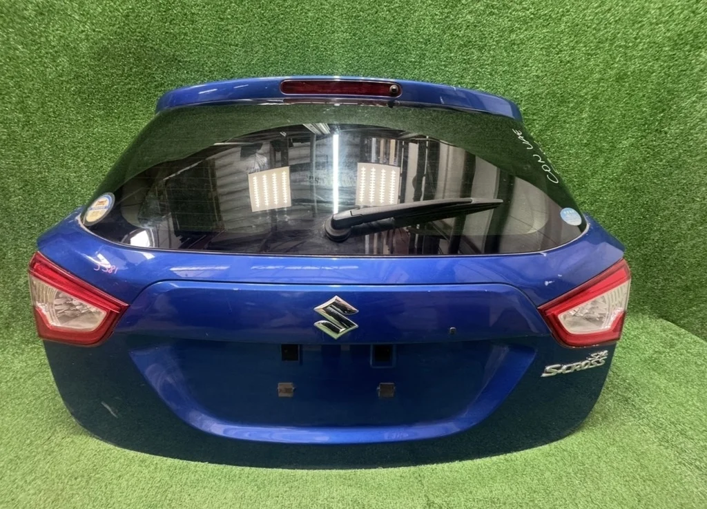 Б.у. дверь багажника SUZUKI SX4 YA22S SUZUKI SX4 YA22S