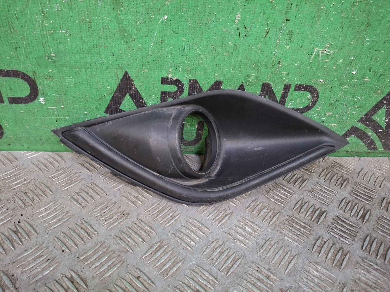 Окантовка птф Mitsubishi Outlander 2018-нв 3