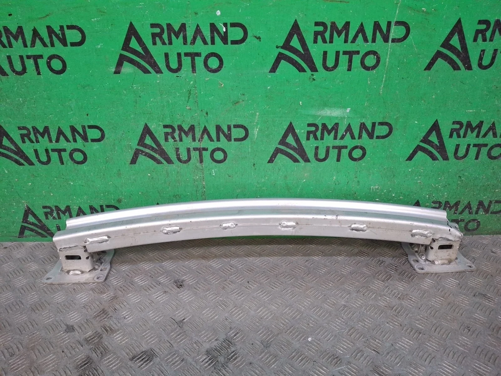 Усилитель бампера Land Rover Range Evoque 2011-2018 L538