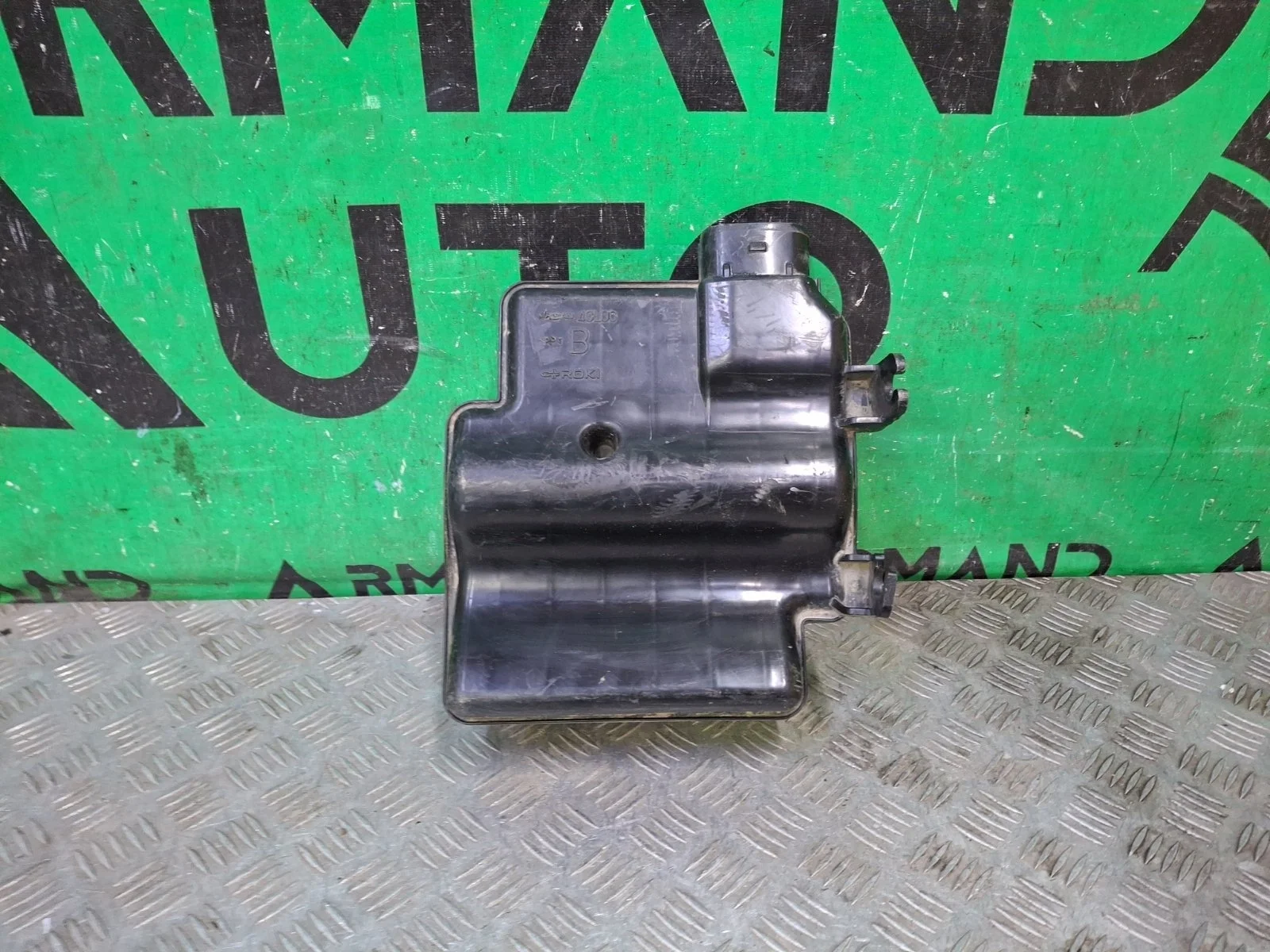 Резонатор воздушного фильтра Nissan X-Trail 2013-2022 T32