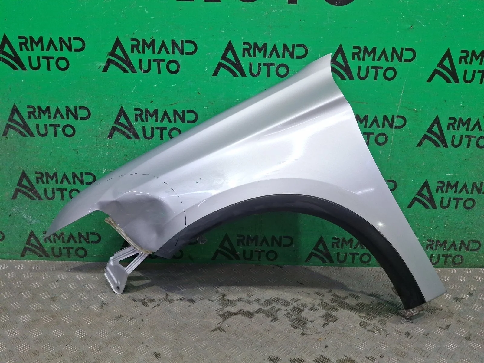 Крыло Mitsubishi Outlander 2015-нв 3