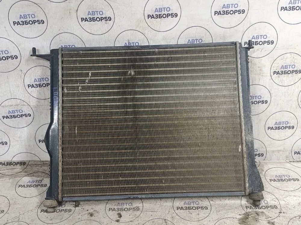 Радиатор основной Renault Logan I рестайлинг (2009—2015)