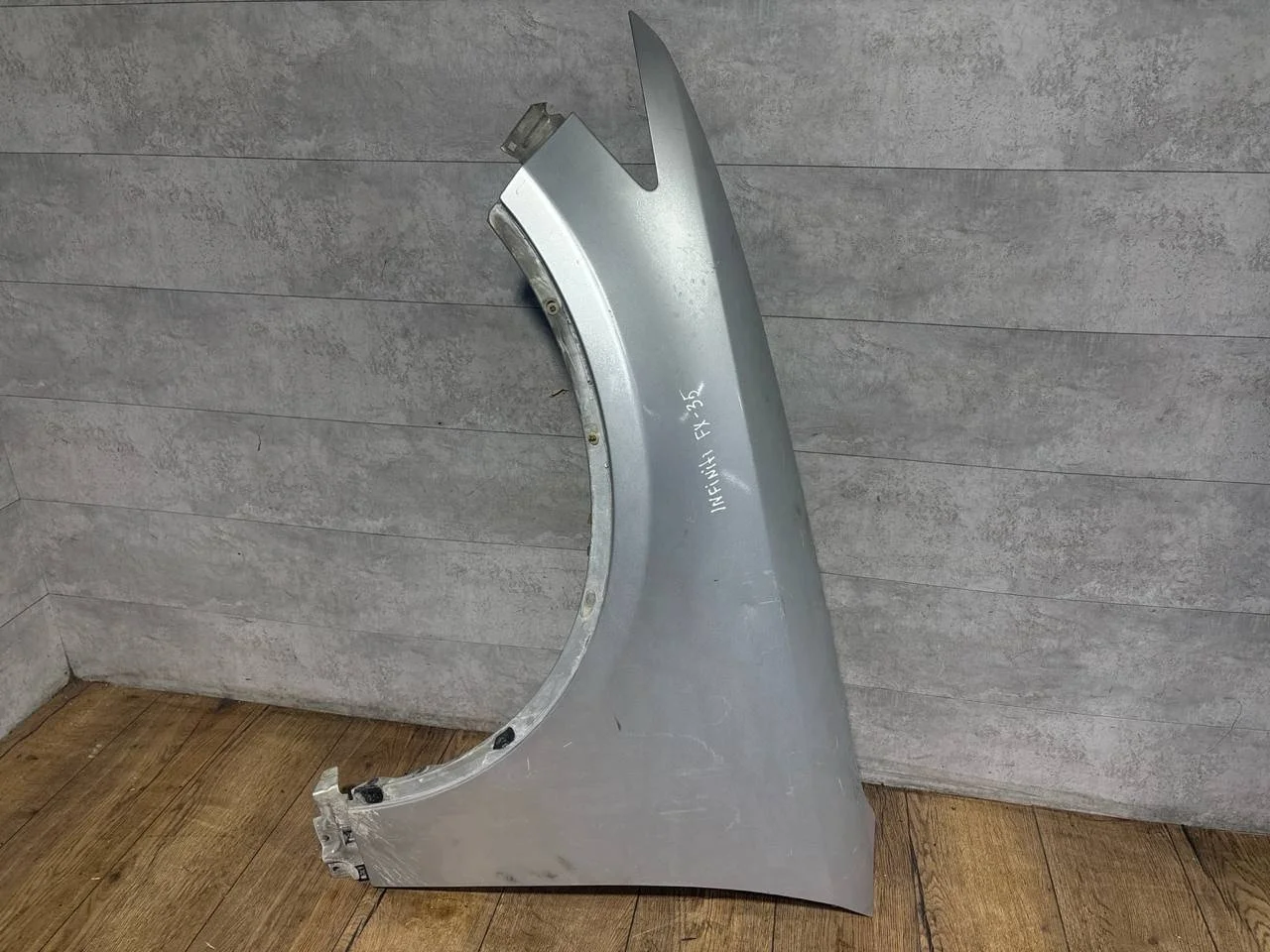 крыло переднее левое Infiniti FX35 S50