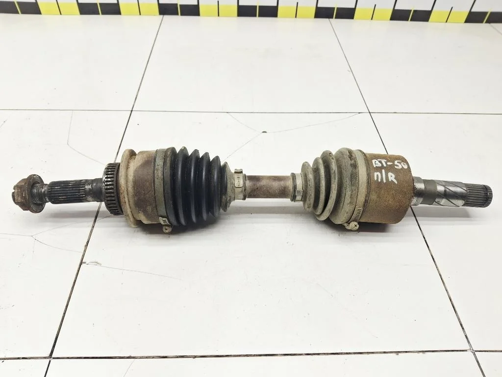 Полуось передняя правая Mazda BT-50 2011 J97M