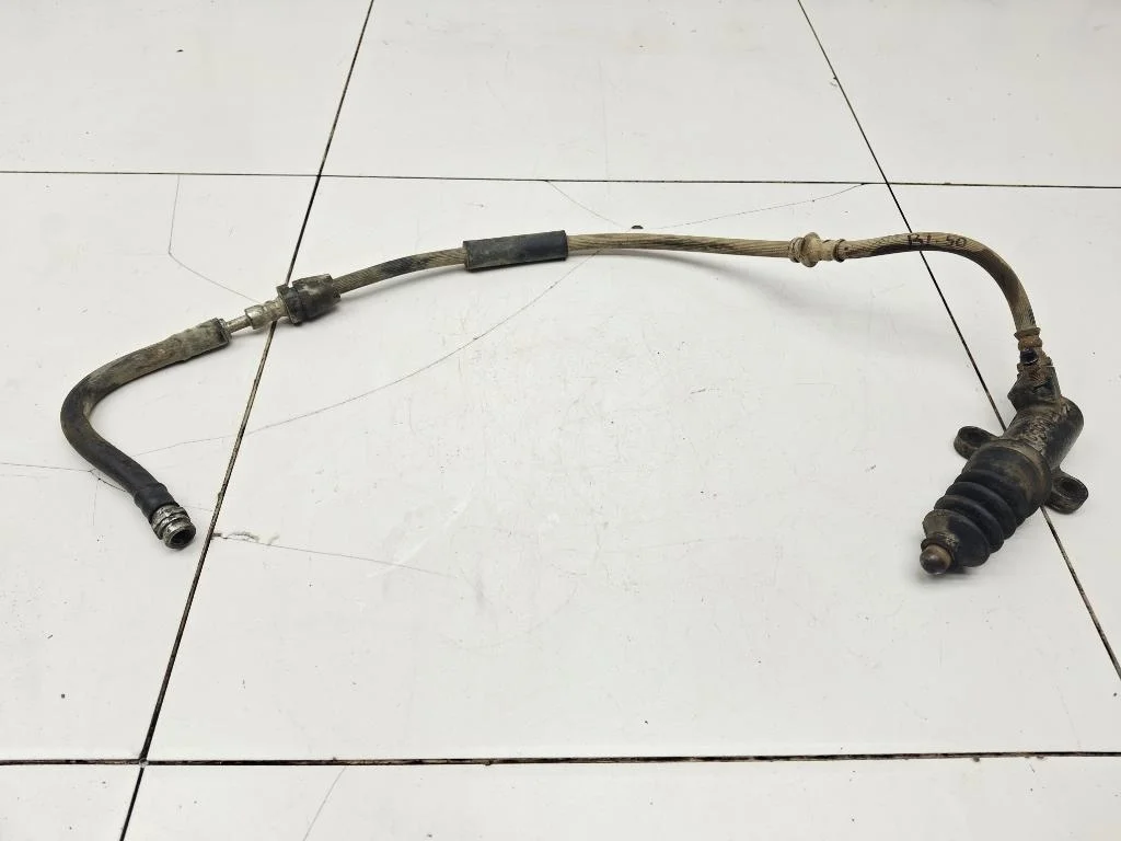 Цилиндр сцепления рабочий Mazda BT-50 2011 J97M