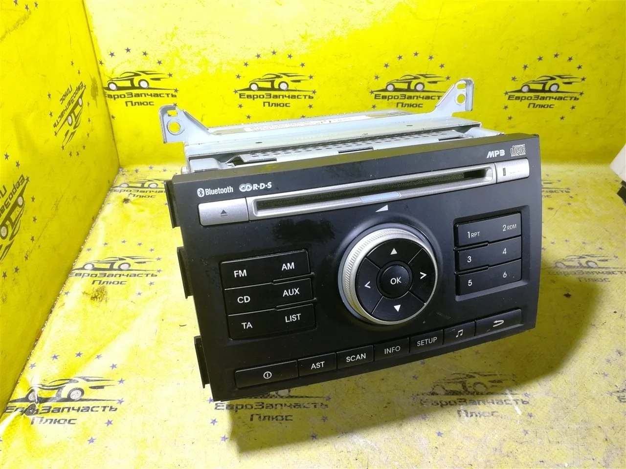 Магнитола штатная Kia Ceed 1 961601H050 ED