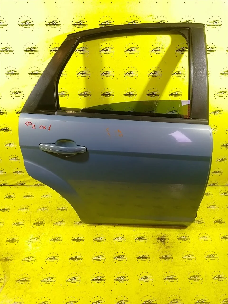 Дверь Ford Focus 2 1702408, задняя правая