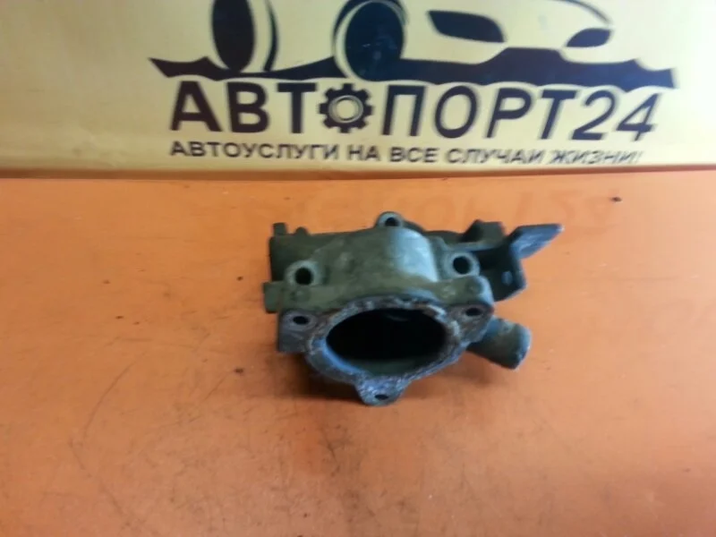 Корпус термостата RENAULT LOGAN 2004-2009 8200493154 LS0G 1.4 1.6 8V