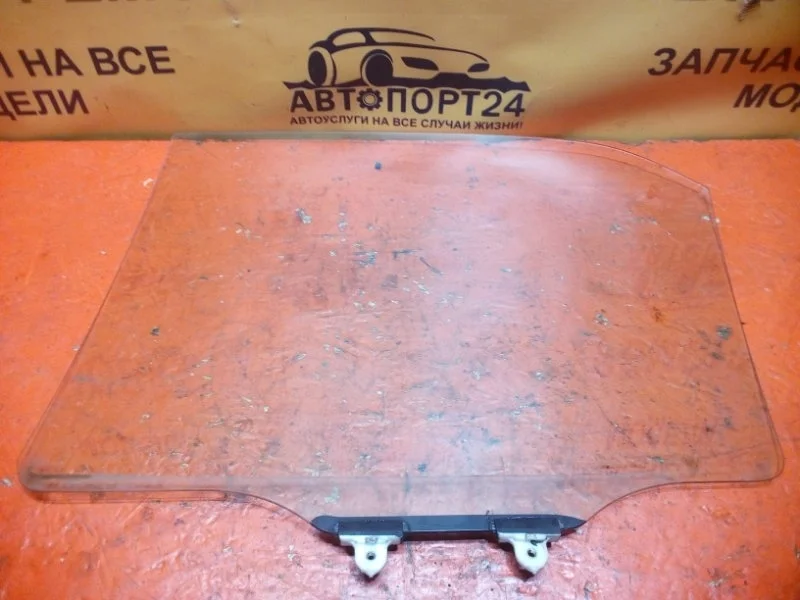 Стекло двери MITSUBISHI LANCER 2003-2007 MR525742, заднее правое