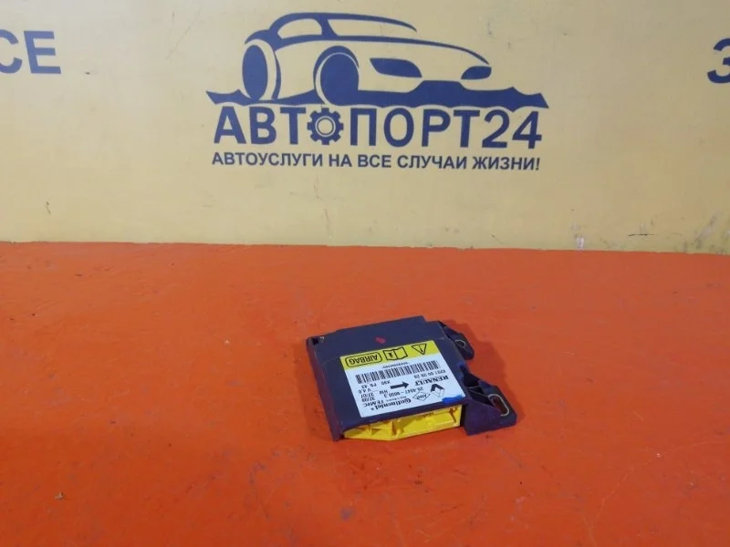 Блок управления AIR BAG RENAULT LOGAN 2004-2009 8201002828