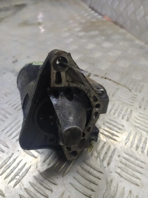 Стартер RENAULT SCENIC 2003-2009 8200538751 1.6