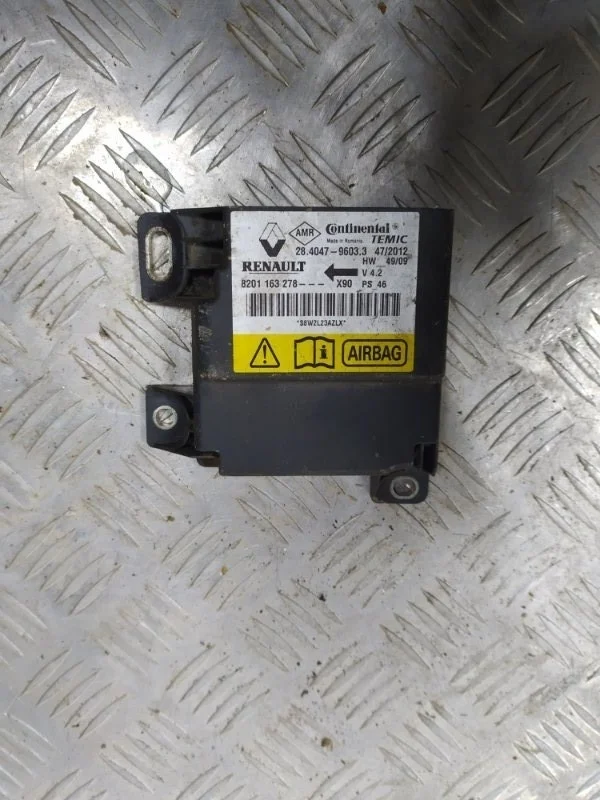 Блок управления AIR BAG RENAULT LOGAN 2004-2009 8201163278