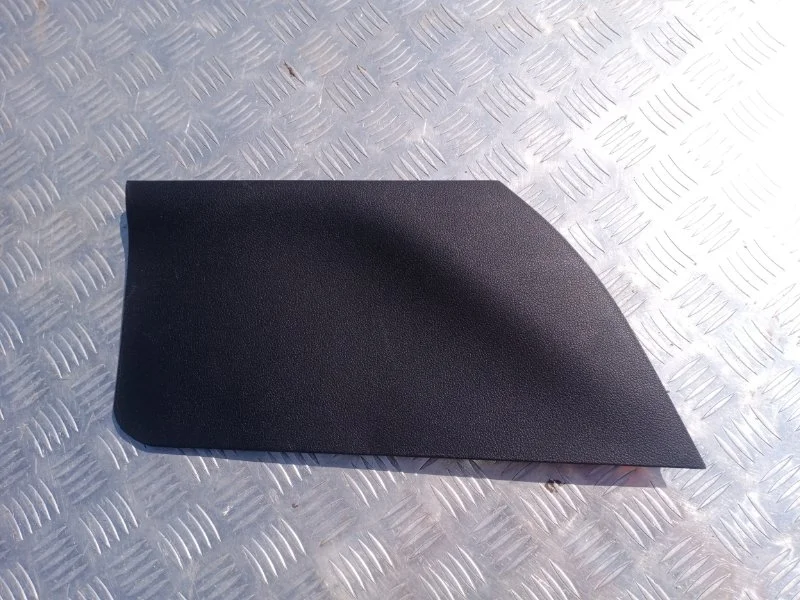 Декоративная накладка салона HYUNDAI SANTA FE 2018-2021 84614S1AA1 TM