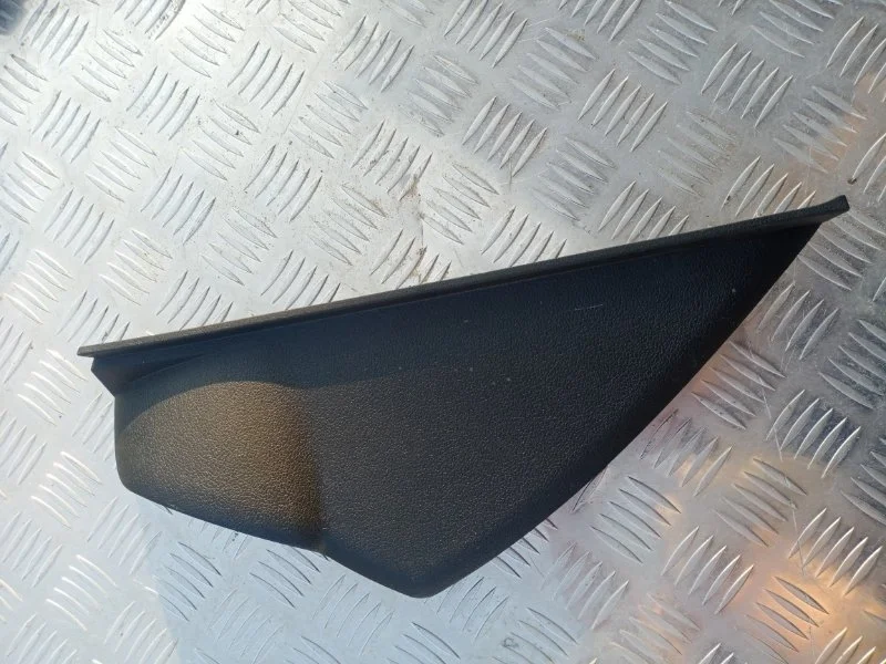 Заглушка торпедо торцевая HYUNDAI SANTA FE 2018-2021 84785S1100 TM