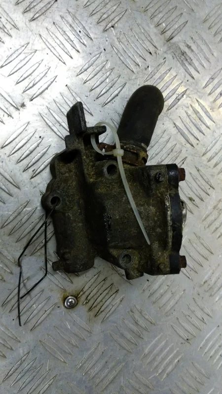 Корпус термостата RENAULT LOGAN 2004-2009 8200493154