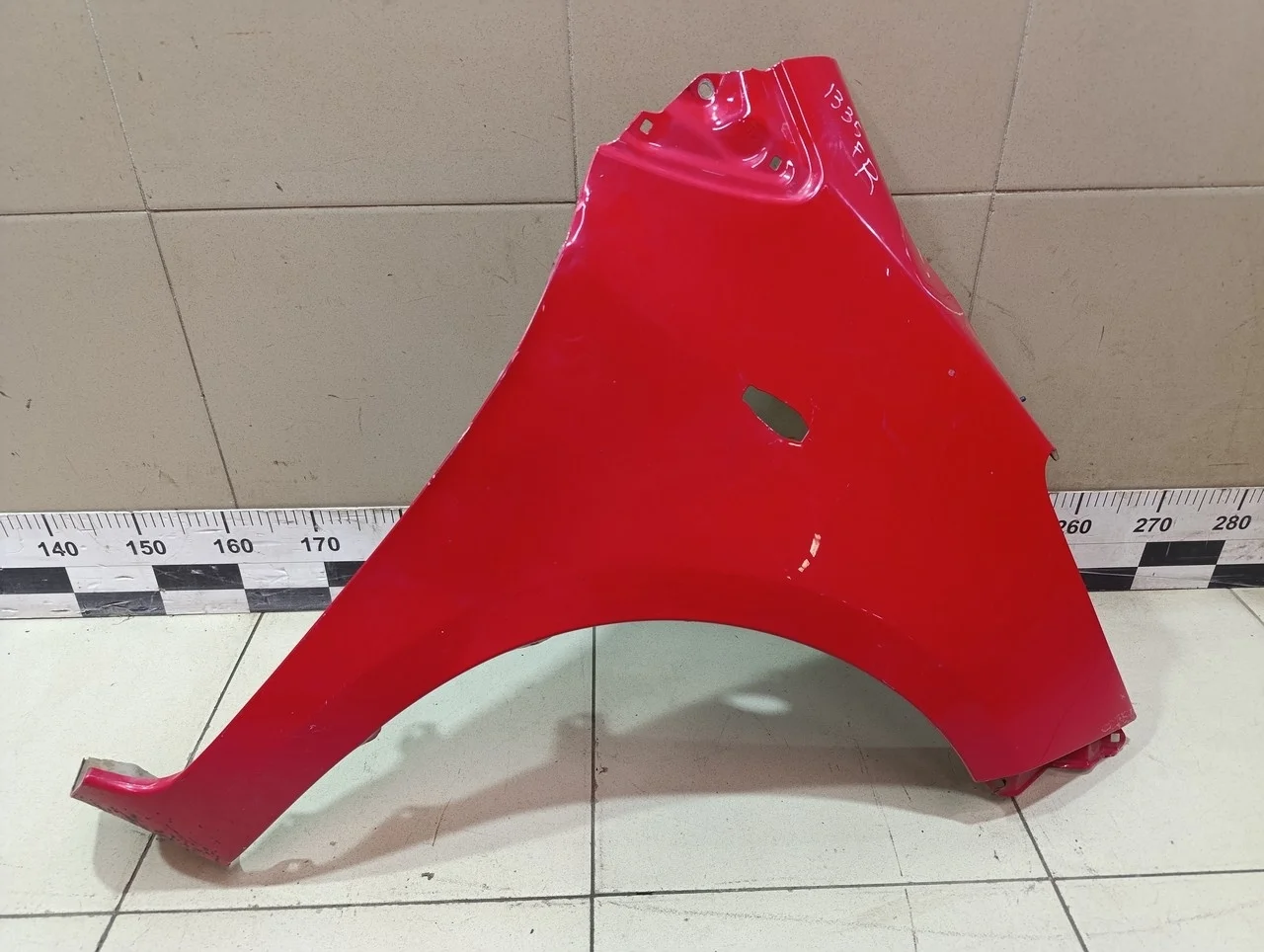 Крыло переднее правое Yaris 2005-2011