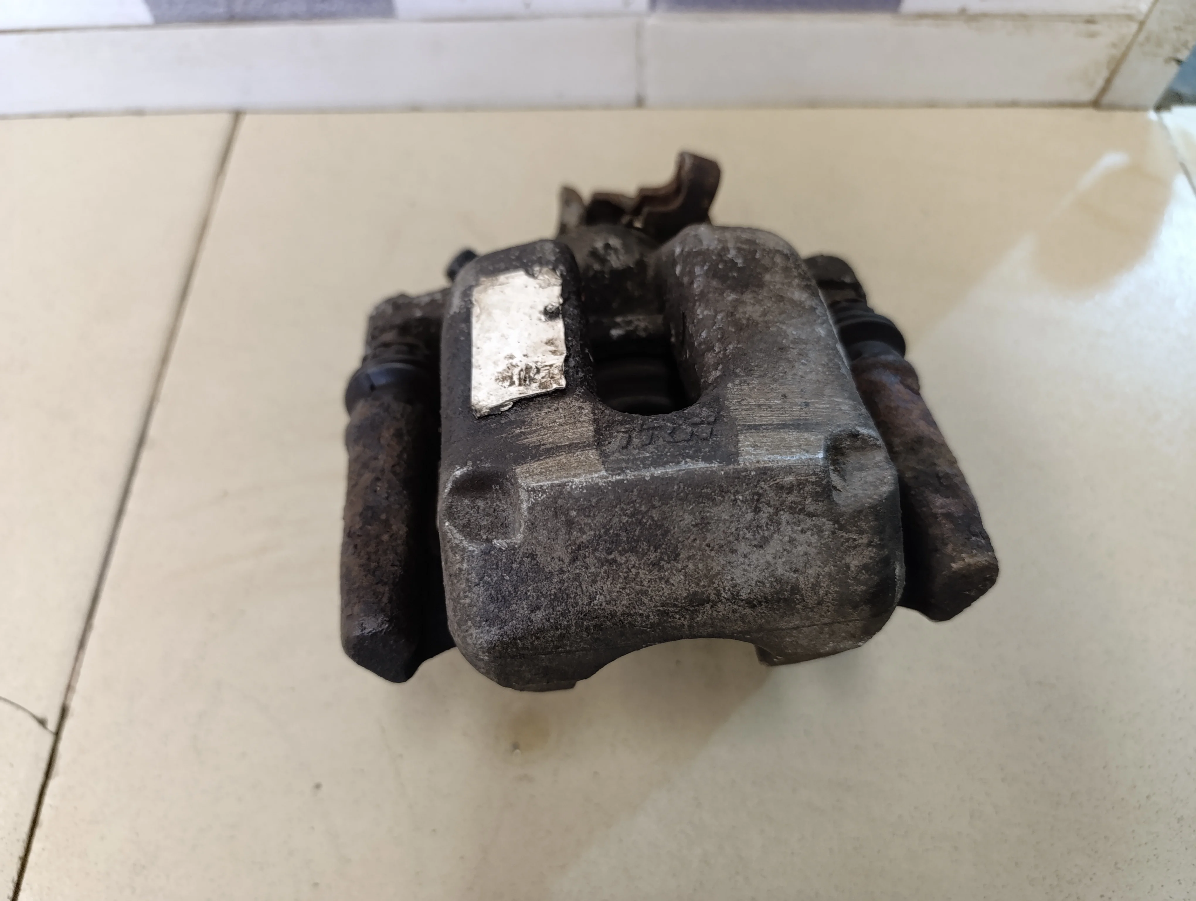 Суппорт задний левый 407 2004-2010