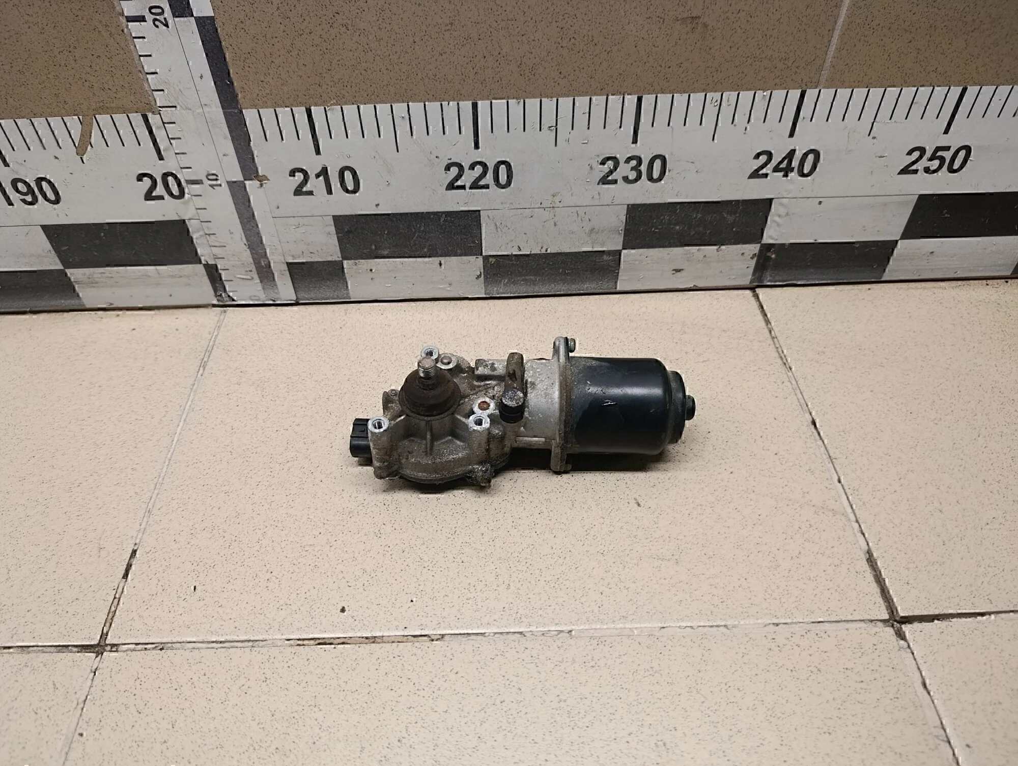 Моторчик стеклоочистителя передний Lancer (CX,CY) 2007>