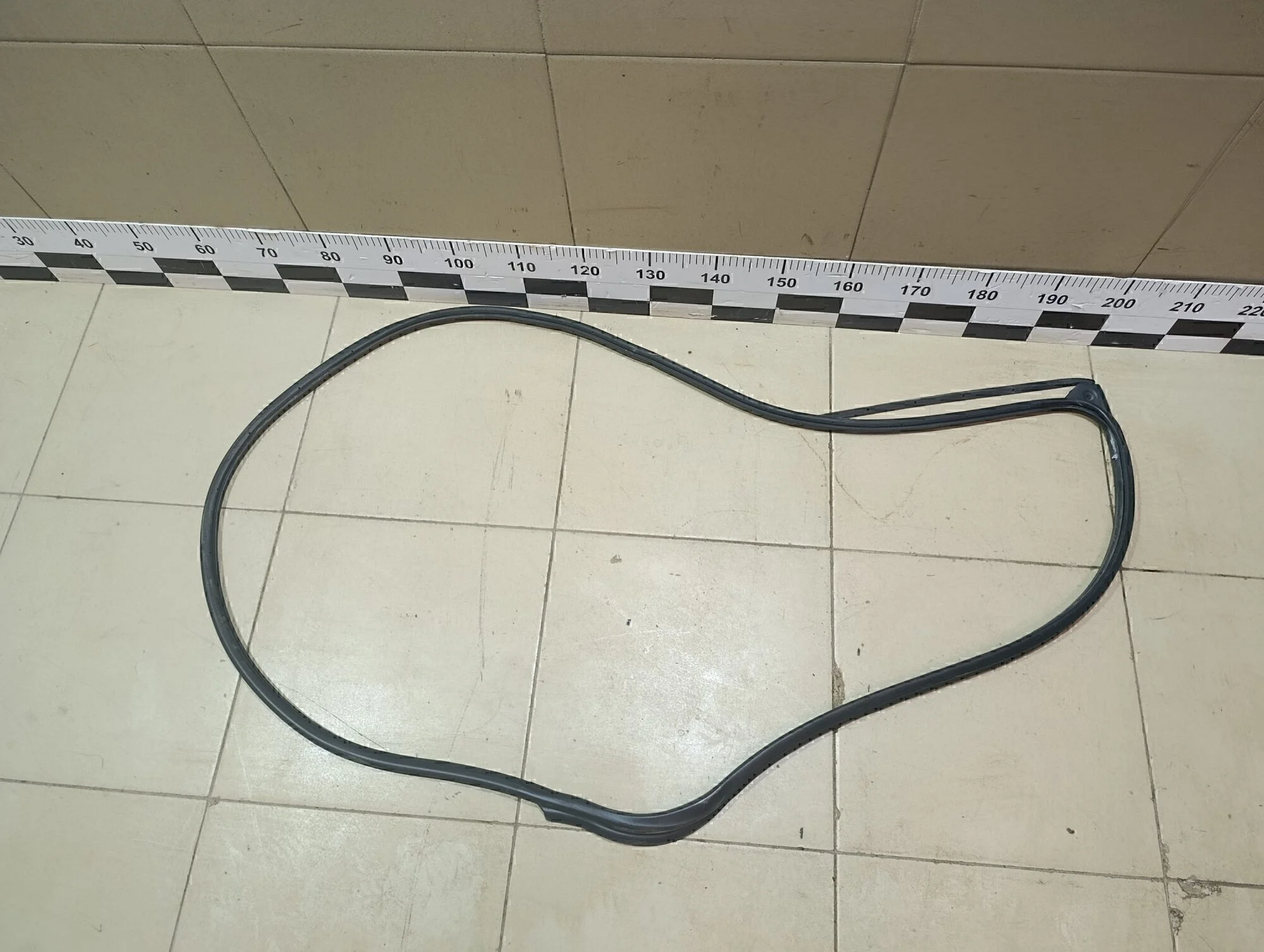 Уплотнитель (внутри) Lancer (CX,CY) 2007>