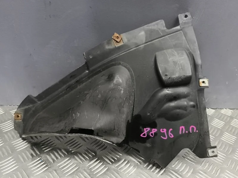 Подкрылок передний правый BMW 3 2012 51717260740 F30 N20B20B