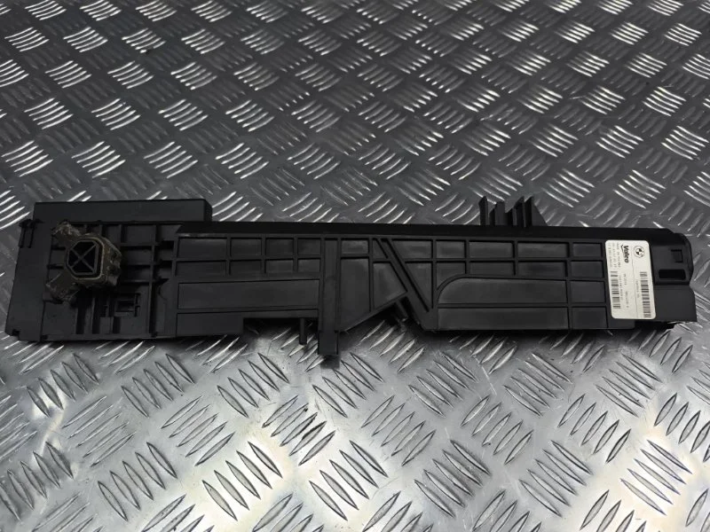 Дефлектор радиатора BMW 3 2012 17117600536 F30 N20B20B