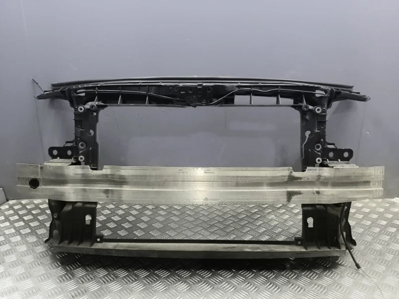 Панель передняя (телевизор) Audi S3 2008 8P0805588L 8P CDL