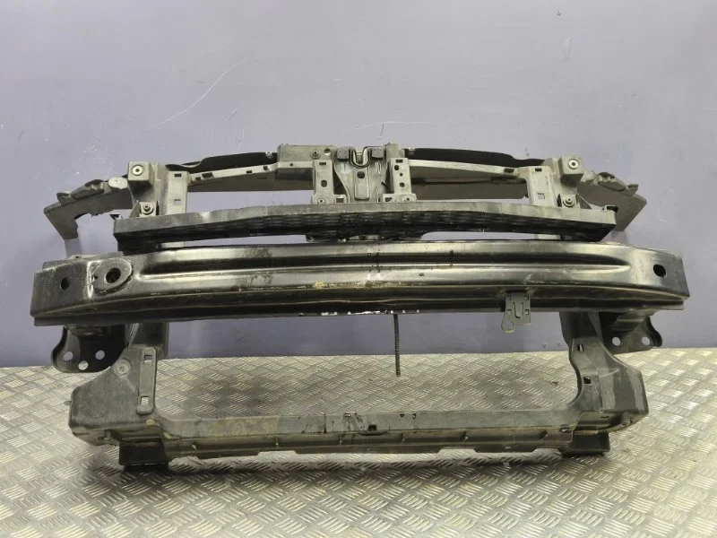 Панель передняя (телевизор) volkswagen Passat CC 2014 3C8805588L 358 CDA