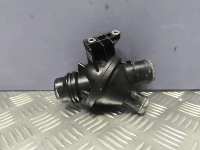 Термостат BMW 3 2012 11538635689 F30 N20B20B