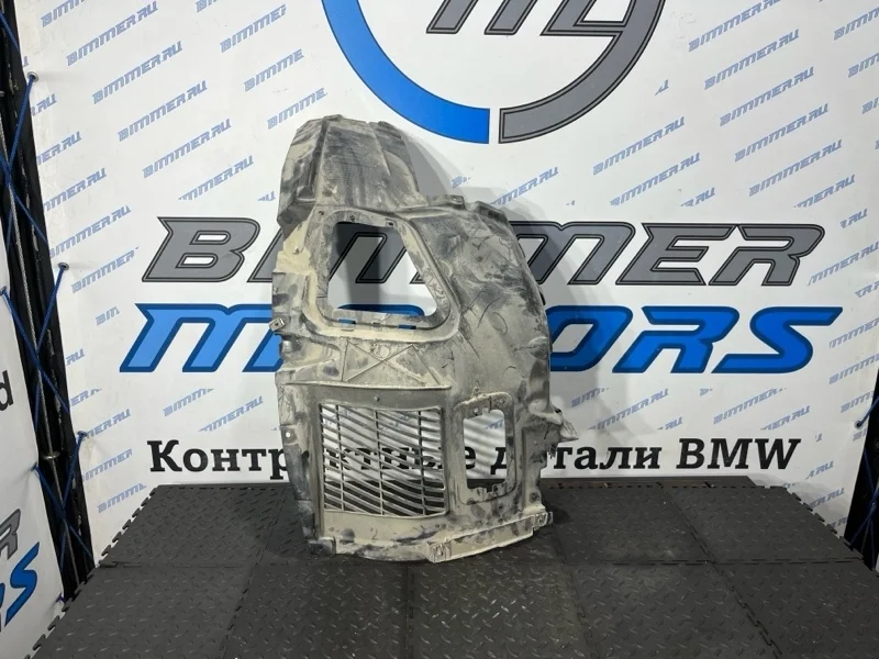 Подкрылок BMW 520d 51717186728 F11 N47D20C, передний правый