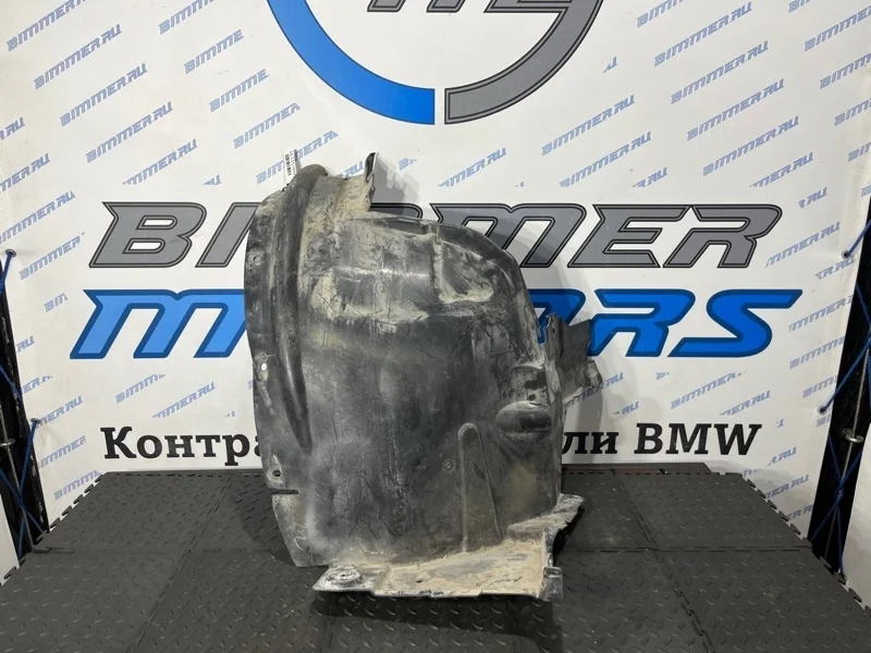 Подкрылок BMW X6 51717180621 E71 N55B30A, передний левый