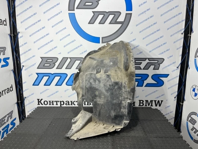Подкрылок BMW X6 51717180617 E71 N55B30A, передний левый