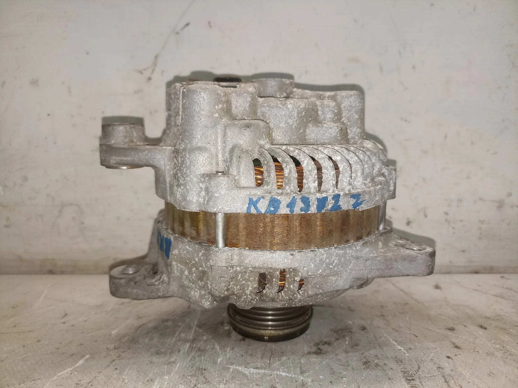 ГЕНЕРАТОР MAZDA ZJ1018300A KB1372Z