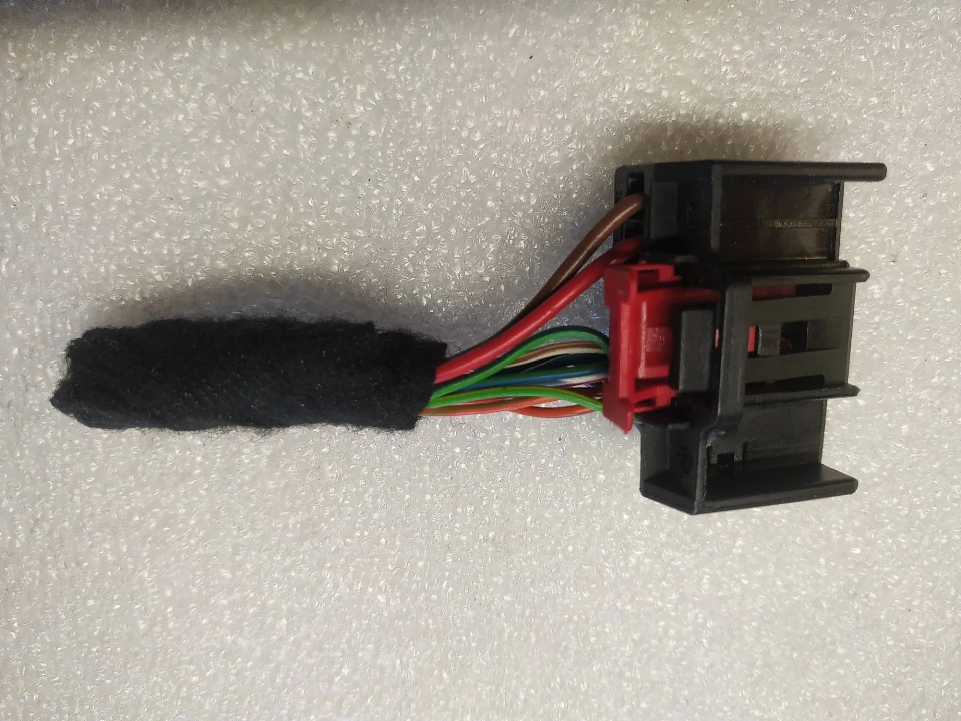 разъем (фишка) проводки Volkswagen Passat B6