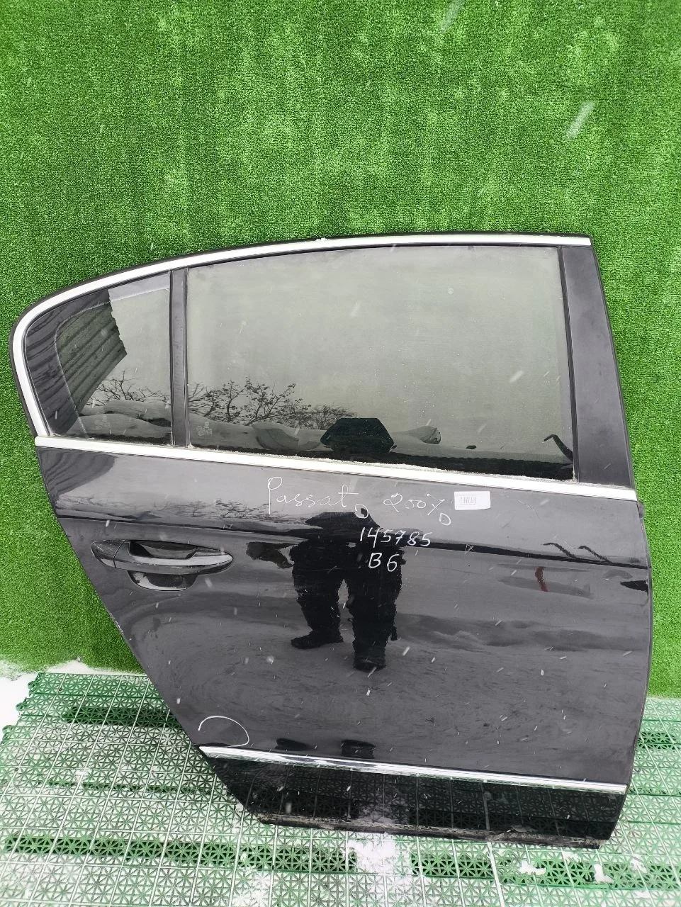 Дверь VOLKSWAGEN PASSAT B6 2005- задняя седан правая чёрная б/у PASSAT B6(2005-2010)