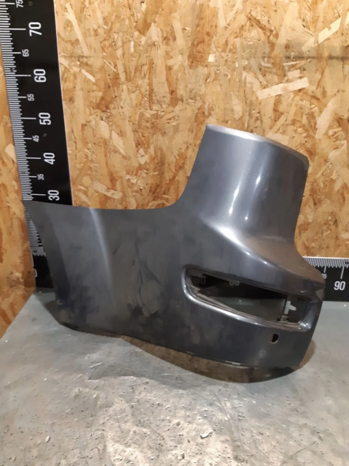 Накладка заднего бампера левая Citroen C-Crosser I (2007—2013) 2009 СЕРАЯ ЭМАЛЬ