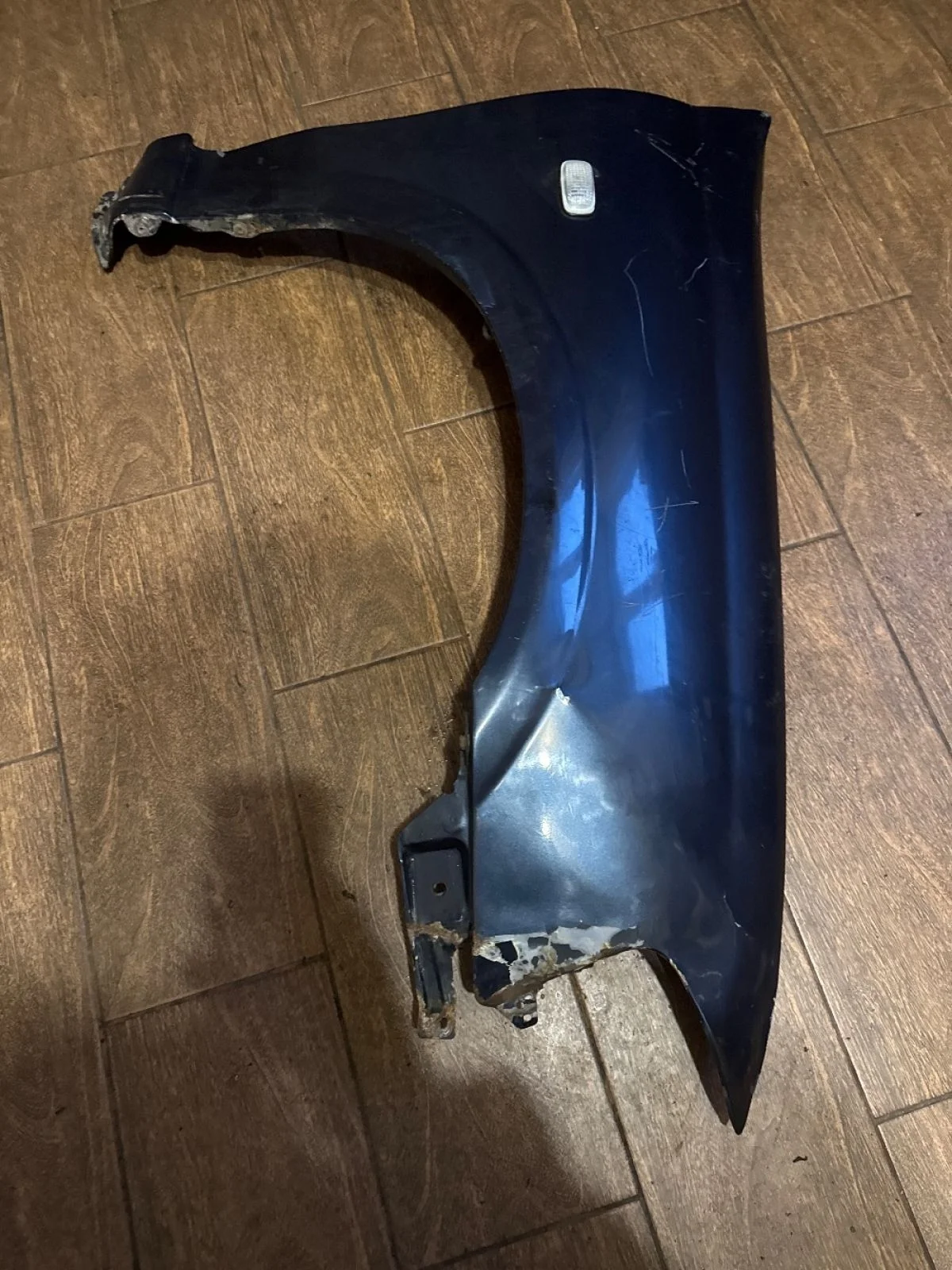 Крыло переднее правое Nissan Almera Classic I (2006—2013)