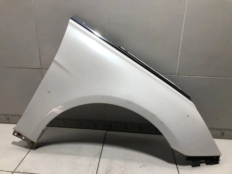 Крыло переднее правое Hyundai Sonata 6 YF