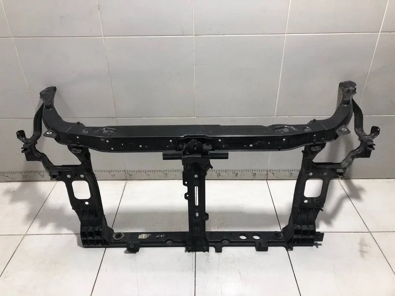 Панель передняя (Телевизор) Hyundai Sonata 6 YF