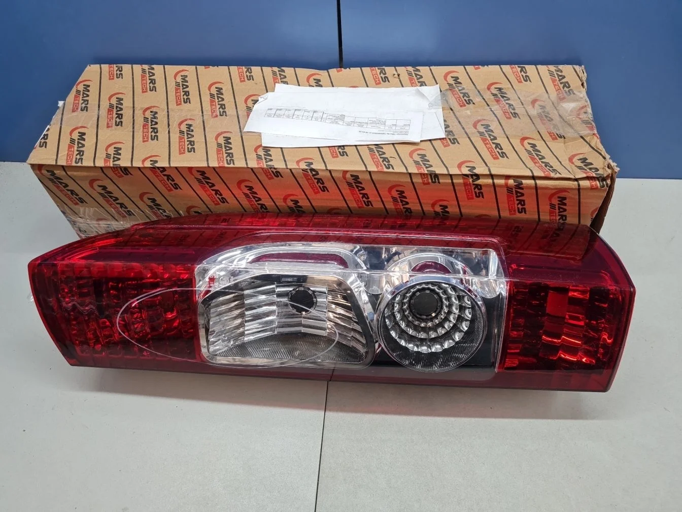 Фонарь на крыло правый для Citroen Jumper 250 2006-