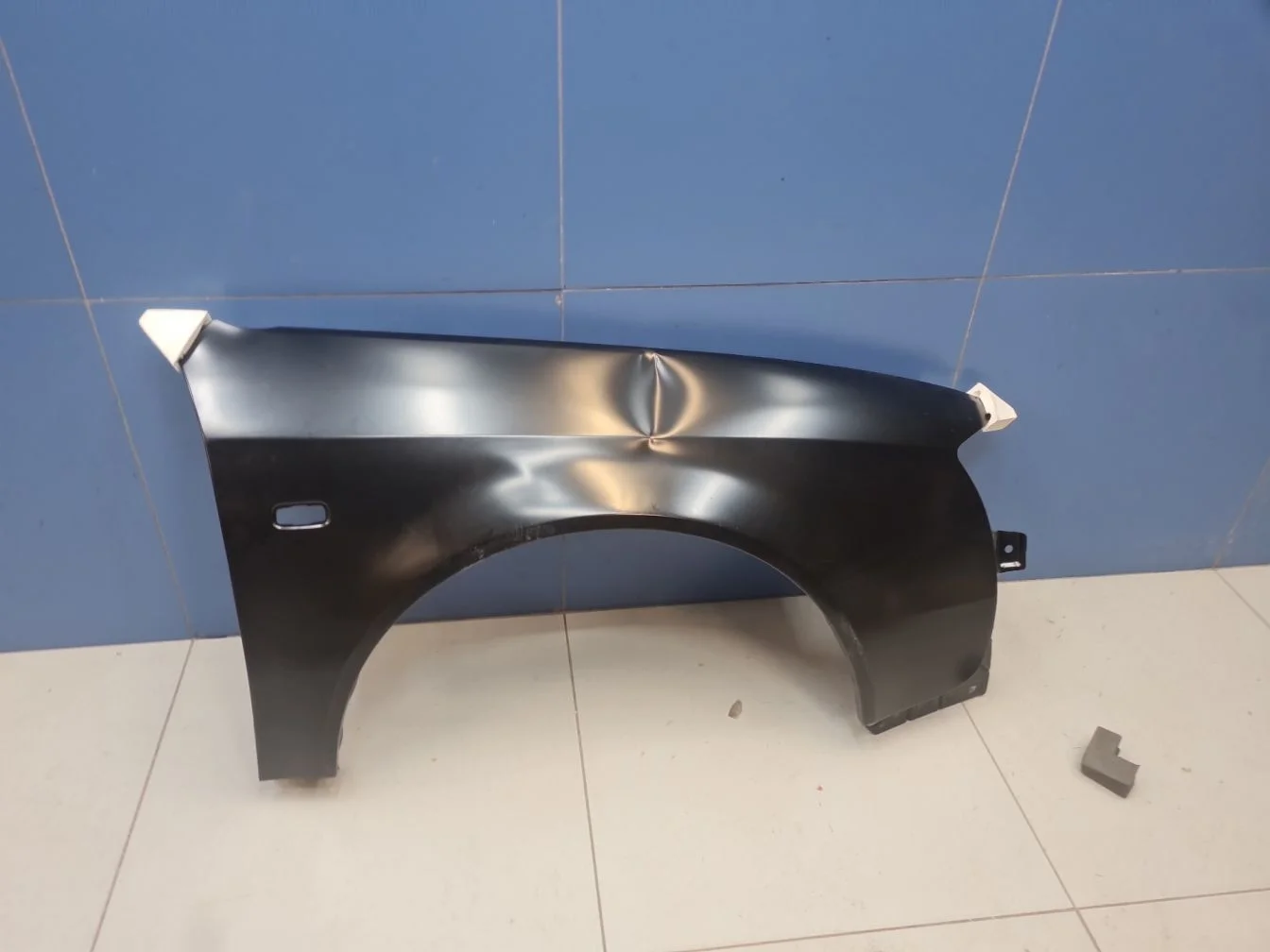 Крыло переднее правое для Audi A6 C5 1997-2004