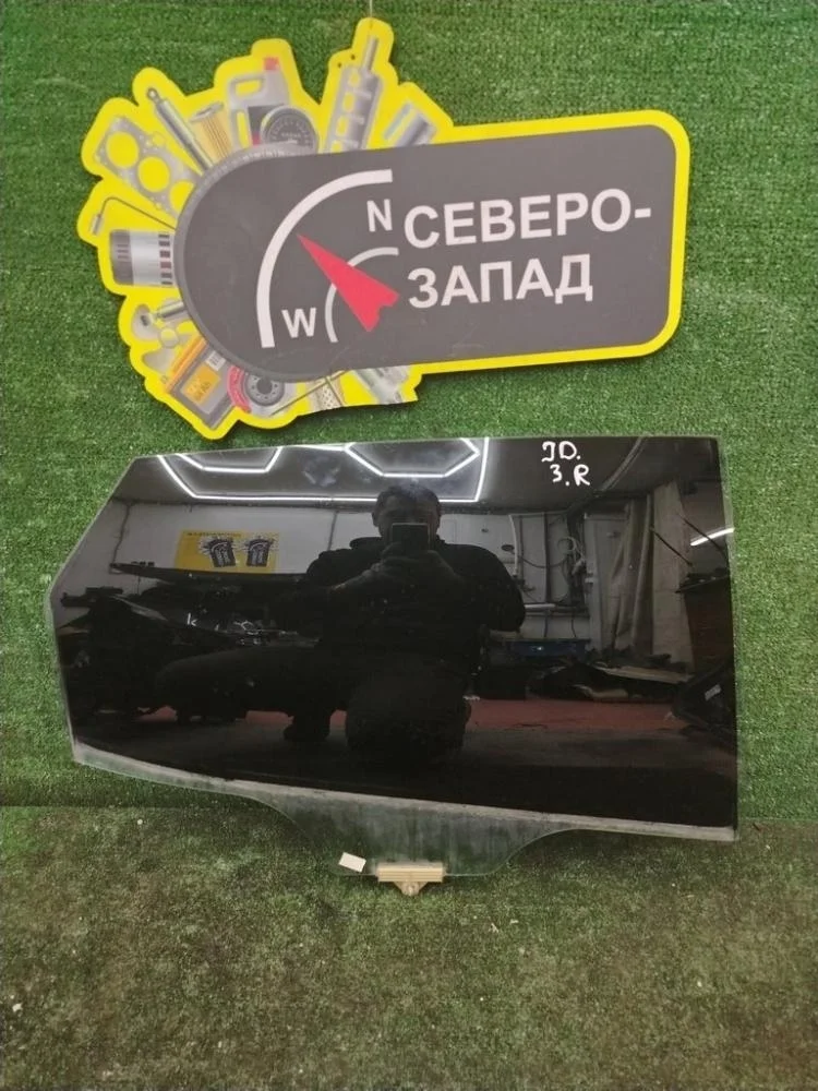 Стекло двери Kia Ceed 2015 83420A2000 JD G4FG, заднее правое