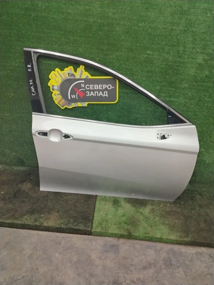 Дверь Toyota Camry 2018 6700133240 70 2ARFE, передняя правая