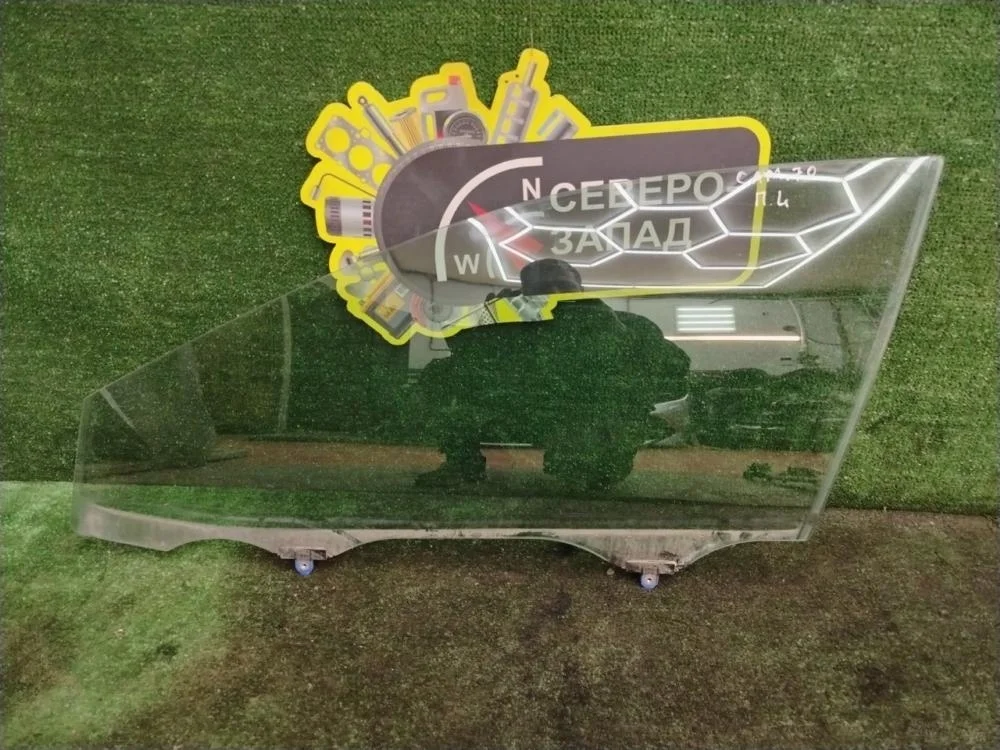 Стекло двери Toyota Camry 2018 6810206360 70 2ARFE, переднее левое