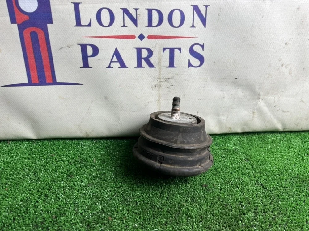 Подушка двигателя BMW 530i E39