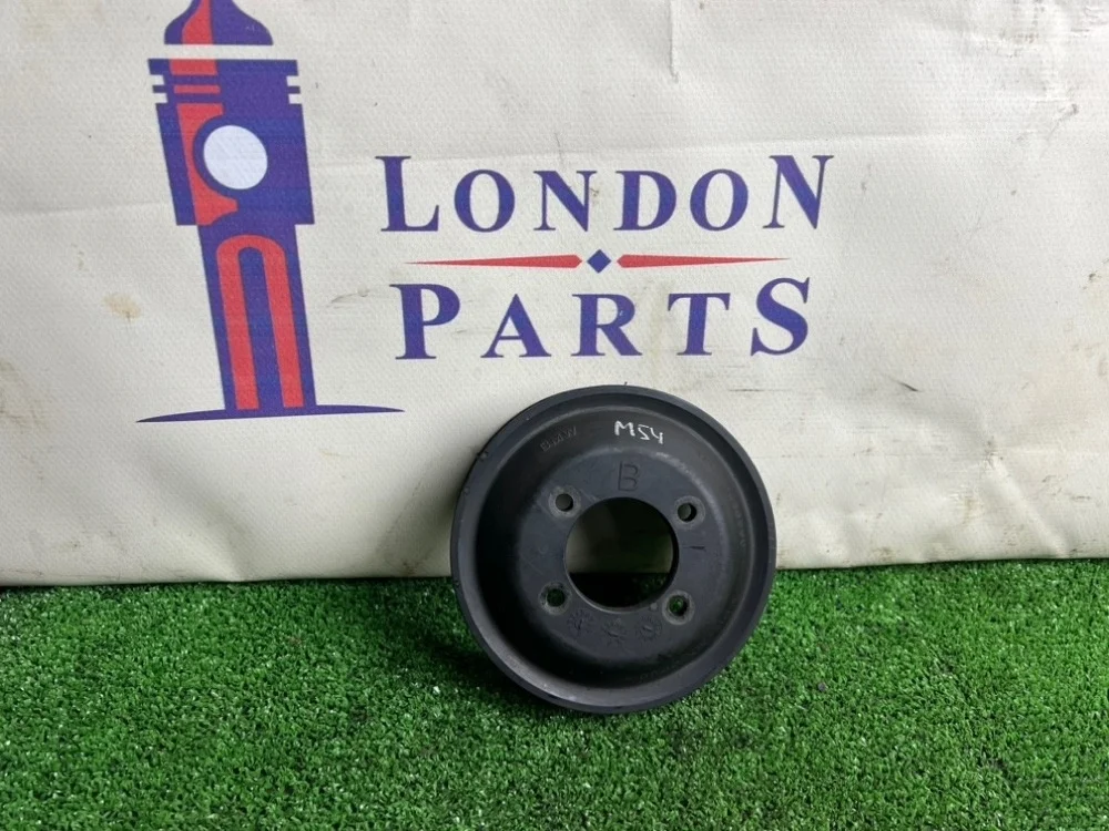 Шкив помпы BMW 530i E60